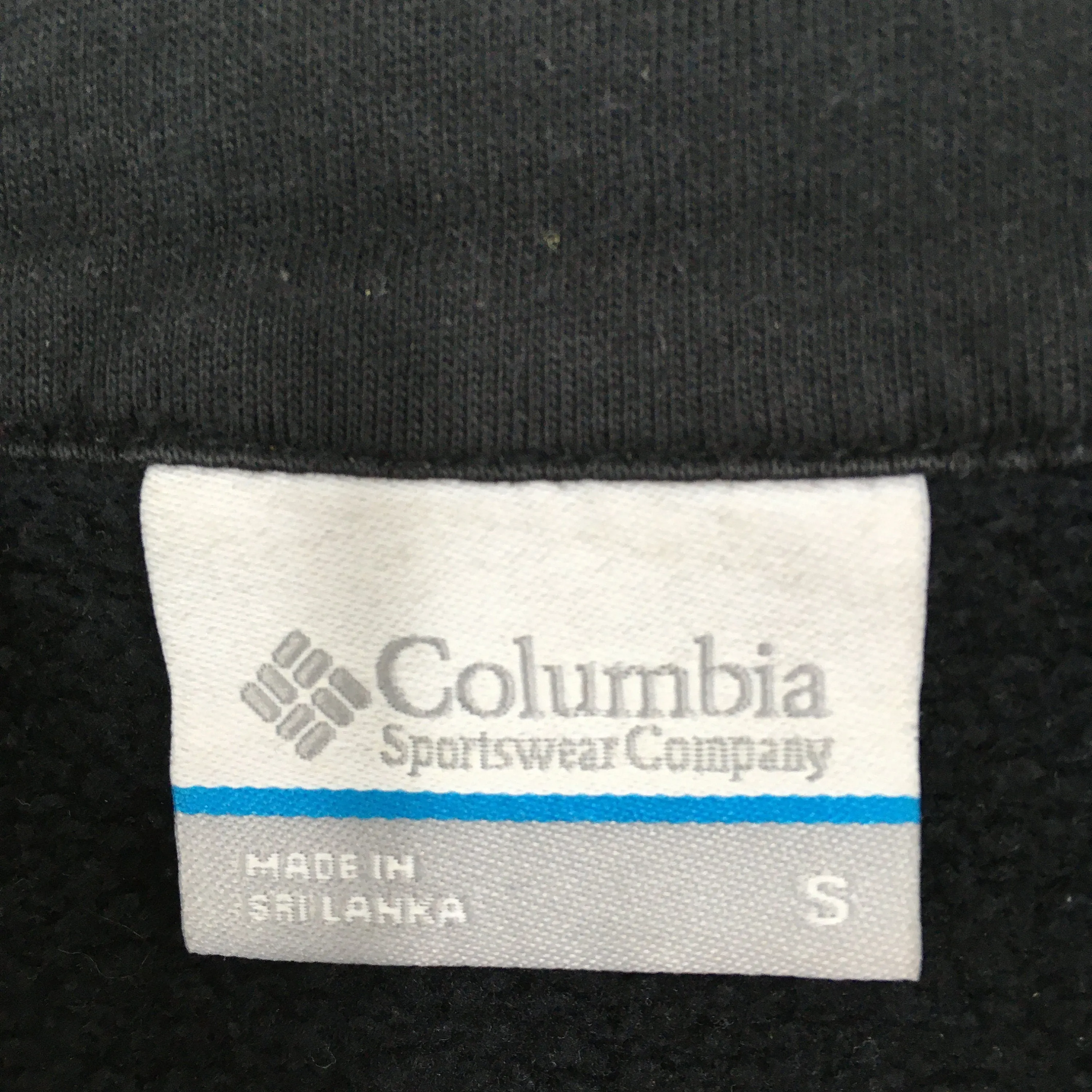 Columbia Sportswear Black Sweatshirt Small
