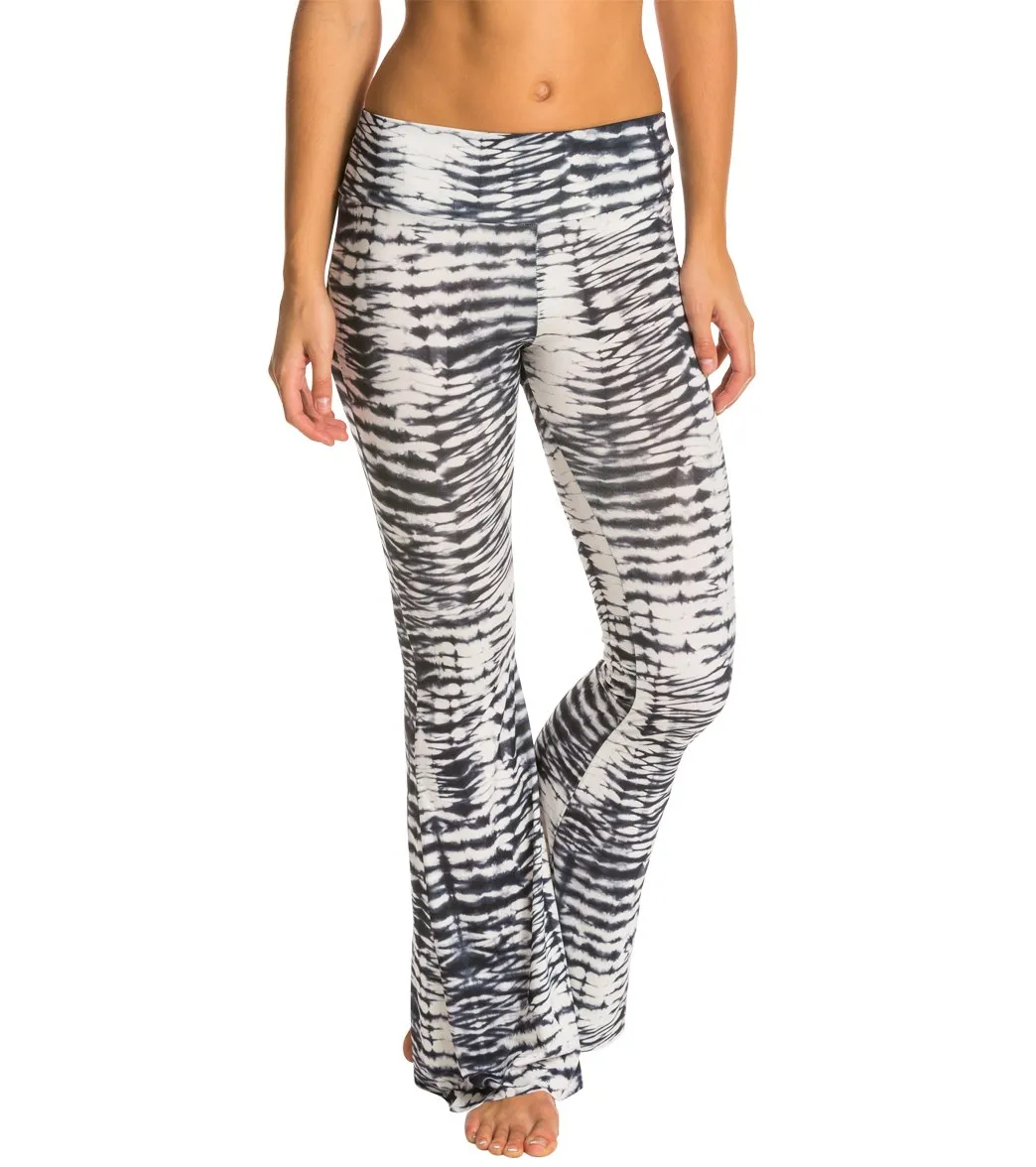 Onzie Flare Yoga Pants