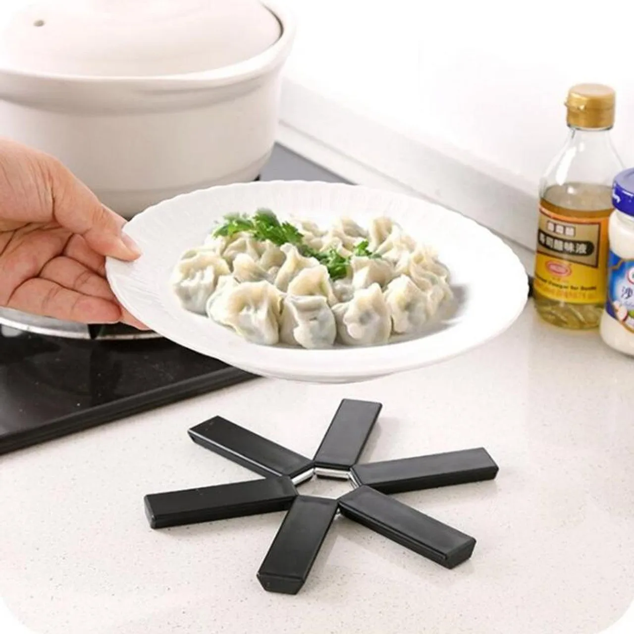 Set Of 2 Foldable Non-Slip Pot Mat