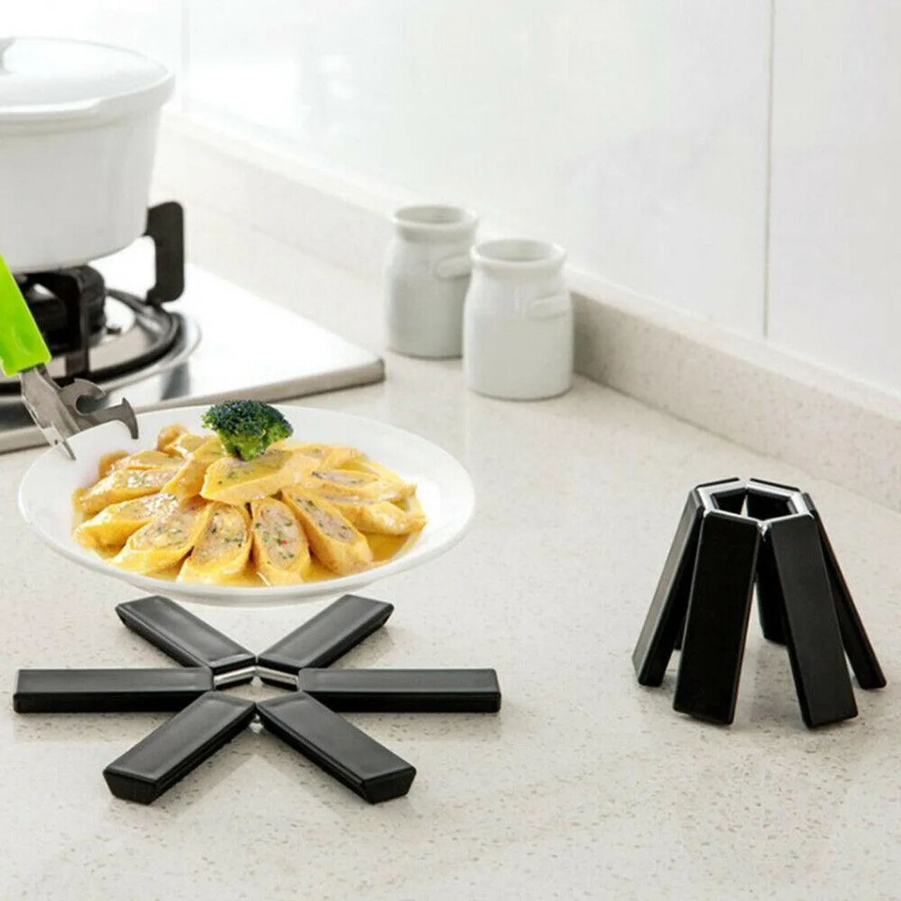 Set Of 2 Foldable Non-Slip Pot Mat